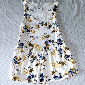American Eagle Flowy Tank Top